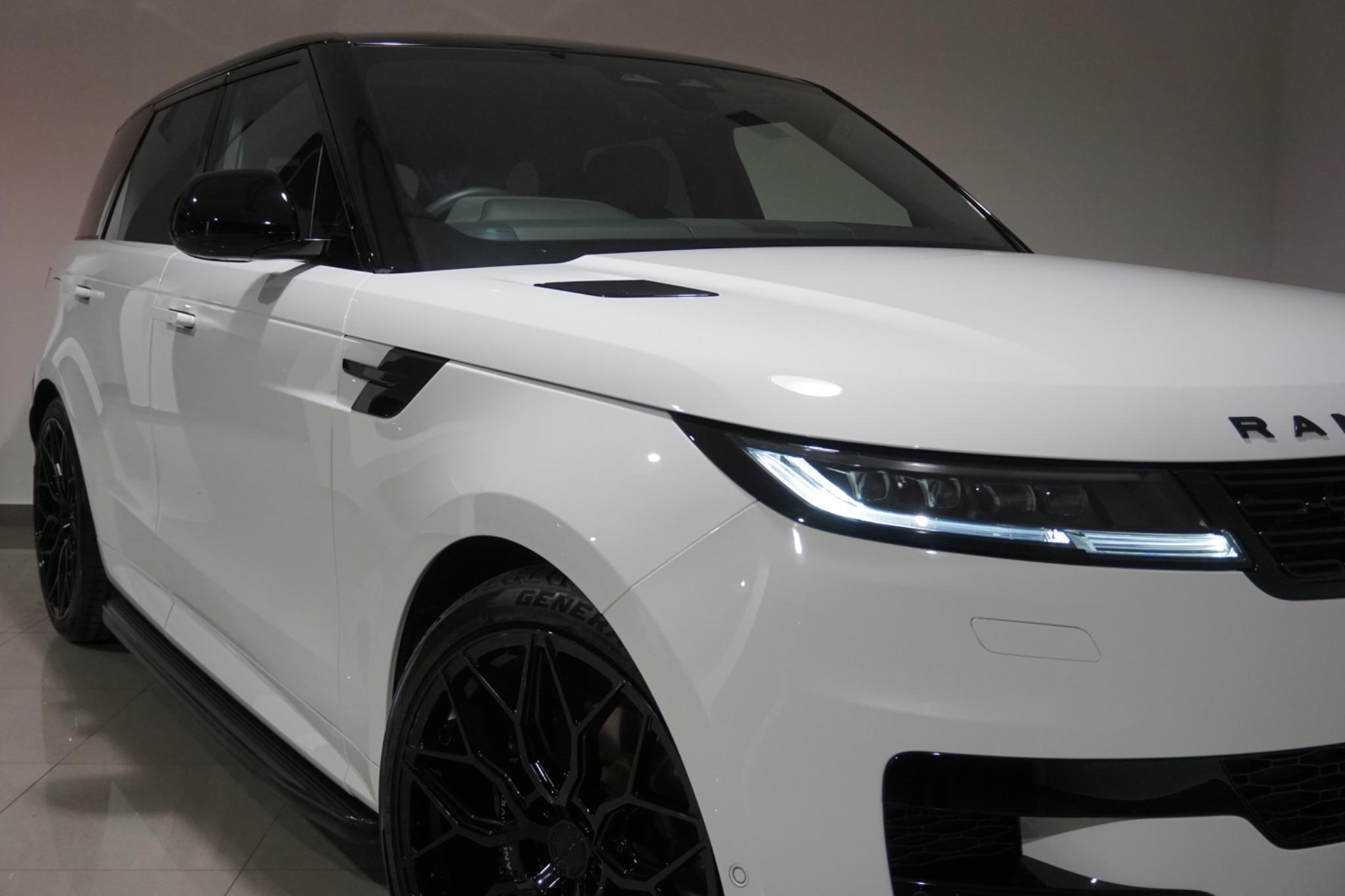Land Rover Range Rover Sport 3.0 D300 MHEV Dynamic SE Auto 4WD Euro 6 (s/s) 5dr